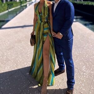 Beautiful maxi dress with gold detail